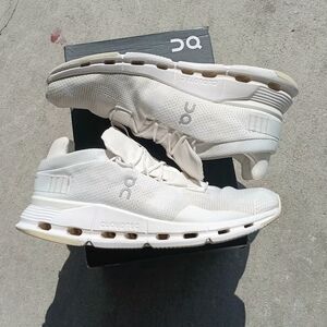 On Cloudstratus Running Shoes White W11.5/M10